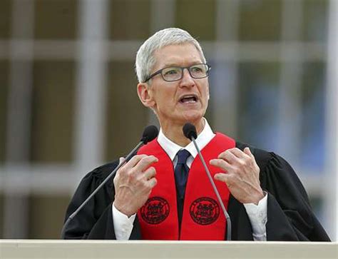 Apple Ceo To Mit Grads Tech Without Values Is Worthless