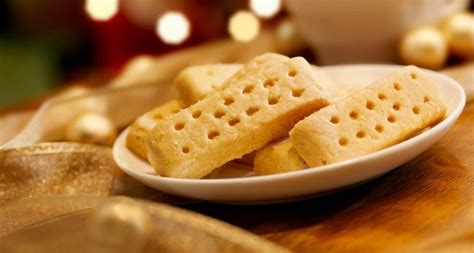 This Five Ingredient Irish Shortbread Recipe Will Keep You Busy And