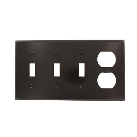 Leviton 4 Gang Standard Size 3 Toggles 1 Duplex Receptacle Combination Plastic Wall Plate In