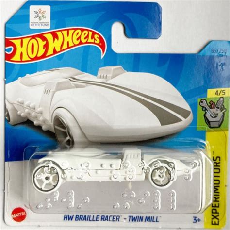 Hot Wheels Twin Mill White Hw Braille Racer Scale