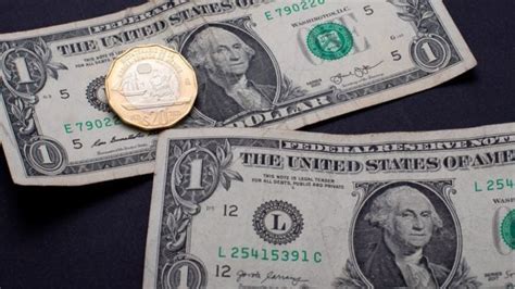 Peso avanza ante un retroceso global del dólar