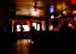 Best Dive Bars In Moore Where To Find Cheap Drinks And Great