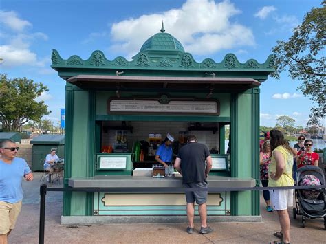 PHOTOS Les Vins Des Chefs De France Reopens With New Kiosk At EPCOT