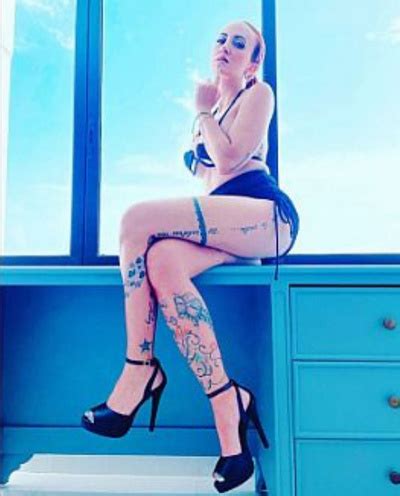 Pecosa Model Page XVIDEOS