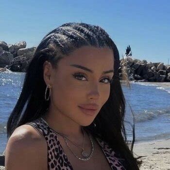 Demet Nude Leaks TheFappening