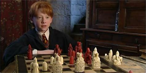 The Queen's Gambit's Beth Vs. Ron Weasley: Who Would Win At Chess?