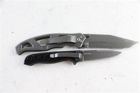 Gerber Folding Knives, 2 Pieces | Property Room