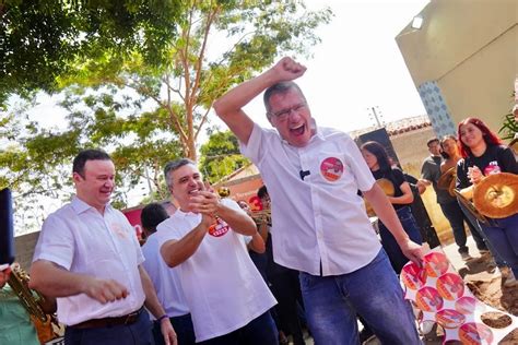 Joaquim do Arroz inaugura comitê ao lado de Dr Vinicius e Paulo Márcio