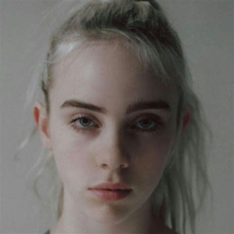 Best Friends Shoot Billie Eilish Daenerys Targaryen Game Of Thrones