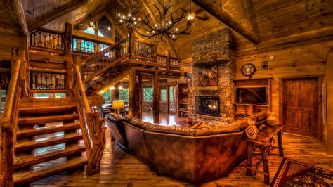 16 MOUNTAIN CABINS PERFECT FOR FIRESIDE CUDDLING