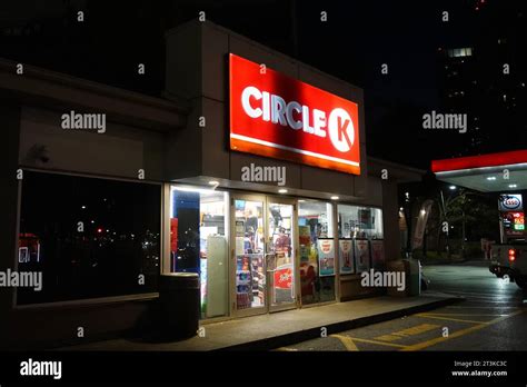 Circle K Convenience Store Entrance At Night Stock Photo Alamy