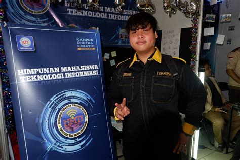 HIMPUNAN MAHASISWA TEKNOLOGI INFORMASI RAMAIKAN ORMAWA EXPO 2023