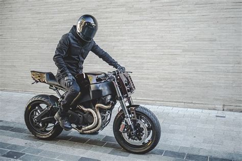 City Slicker DeBolex Gives The Buell XB9 A Sharp New Suit Cafe Racer