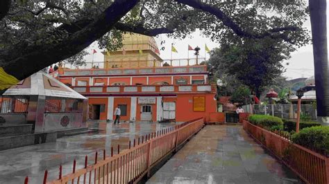 Temple Collapsed In Jammu جموں کے رنویرشور مندر کی عمارت کا ایک حصہ منہدم