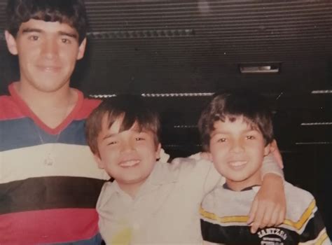 La Historia De Juanito Liner El “niño Cantor” Chileno Que Diego Maradona Hizo Parte De Su