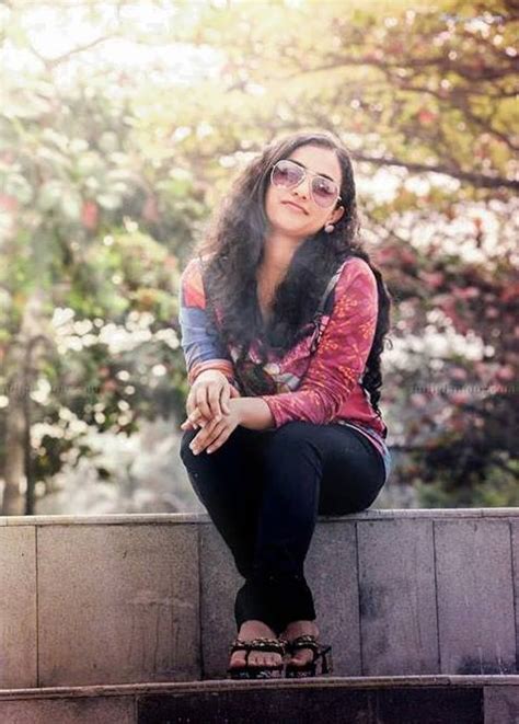 Nithya Menon Hot N Stunning Pics Masala Hot Pictures