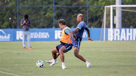 Bahia Volta Aos Treinos De Olho No Am Rica Mg Atacante Realiza Exame