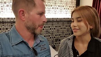 DETRÁS DE ESCENAS 2º ÁNGULO DE CÁMARA Marina Gold anal 1 contra 1 mamada follada en la