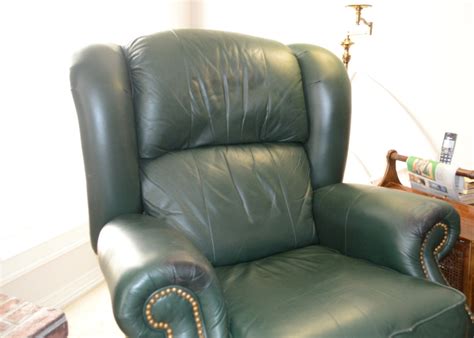 Lazy Boy Contemporary Green Leather Recliner Ebth