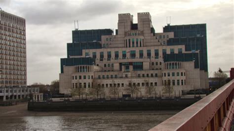 007 Filming location: MI6 Headquarters exteriors / GoldenEye (1995), The World Is Not Enough ...