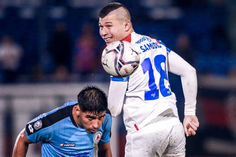 Diario HOY Tres goles de Resistencia en la victoria de Cerro Porteño