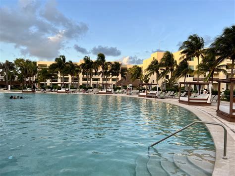 Hyatt Ziva Riviera Cancún: A Review of Hyatt's Newest All-Inclusive ...