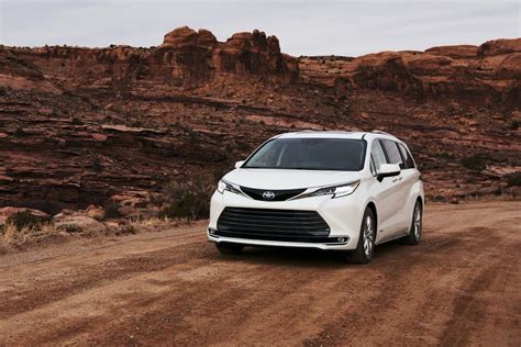 2021 Toyota Sienna Unveiled As Bold New Hybrid Minivan With Available