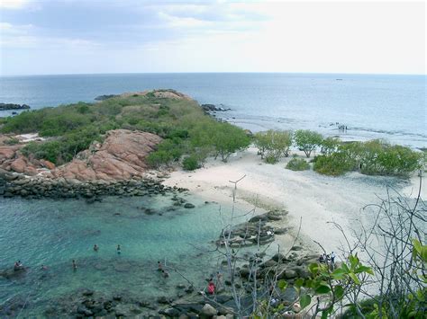 File:Sri Lanka-Trincomalee-Pigeon Island.JPG - Wikipedia