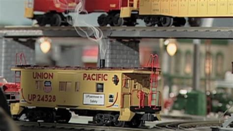 I Love Toy Trains Train Time 20 Minutes Of Trains For Kids Youtube