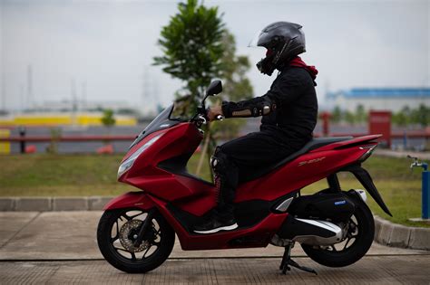 Test Ride All New Honda PCX 160 Power Naik Dan Handling Makin Mantap