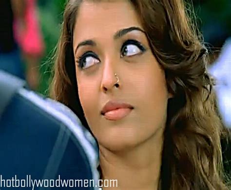Hot Bollywood Celeb Aishwarya Rai Eyes Aishwarya Rai S Smiling Face