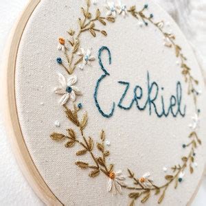 Custom Name Floral Embroidery Hoop Modern Embroidery Hoop Etsy