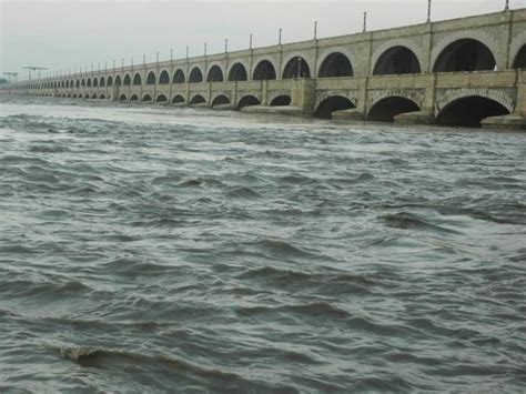 Photo - Sukkur Barrage by umar (Sukkur) | Pak101.com