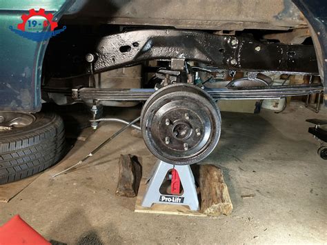 What Do Bad Leaf Springs Look Like 5 Signs And Symptoms To Notice