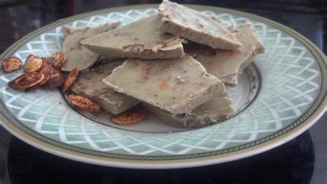 White Chocolate Bark With A Twist - Ruled Me