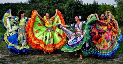 La Cultura Gitana En Baile Permanece Nuestra Tradición