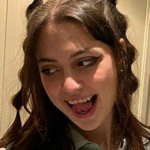 Lizzy McAlpine Leaked Nude Photos And Videos