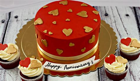 Anniversary Cake Designs Heart 10 Heart Shape Wedding Anniversary Cake Decoration Ideas At