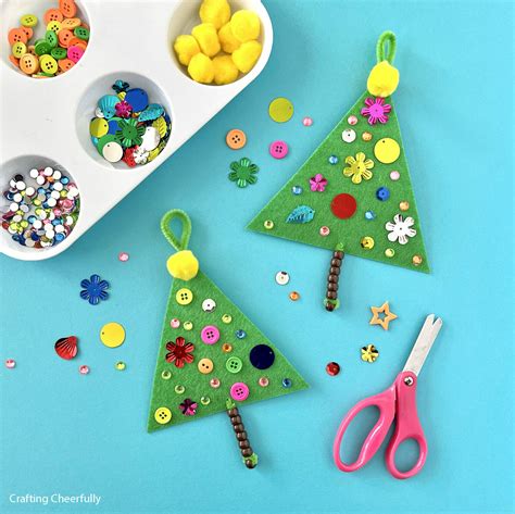 Christmas Tree Crafts - Crafting Cheerfully