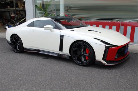 Nissan GT-R GT-R50 by Italdesign Limited to 50 variable rear spoilers