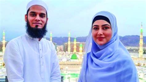 Sana Khan, Mufti Anas blessed with baby boy | The Asian Age Online ...