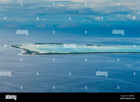 Tuvalu aerial hi-res stock photography and images - Alamy