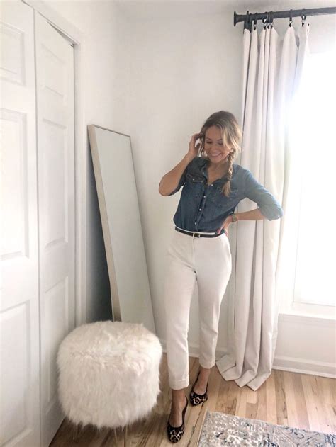 Chambray Shirt Outfit Ideas How To Wear A Chambray Shirt Chambray