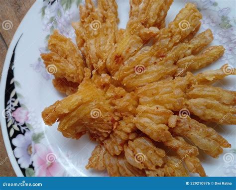 Crispy Oyster Mushrooms On A Plate Jamur Krispi Close Up Photo Of