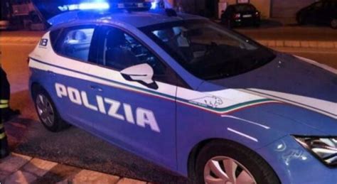 Uccide La Moglie A Mani Nude Dopo Averle Dato Fuoco In Auto Arrestato