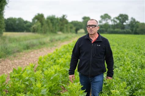 REPORTAGE Autour de Sainte Soline le chantier des méga bassines