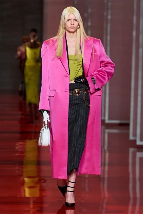 Runway Report The 10 Best Fall Winter 2022 Fashion Trends From The