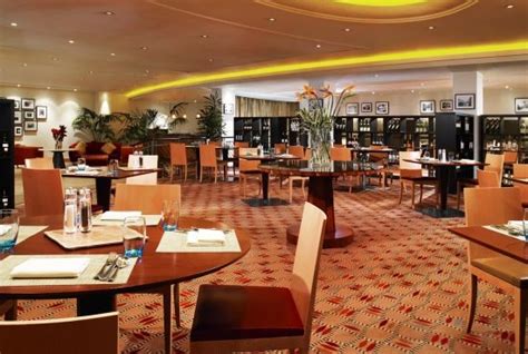 Sheraton Skyline | Hotel at London Heathrow Airport