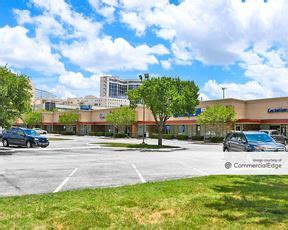 Trinity Towers - 2777 North Stemmons Fwy, Dallas, TX 75207