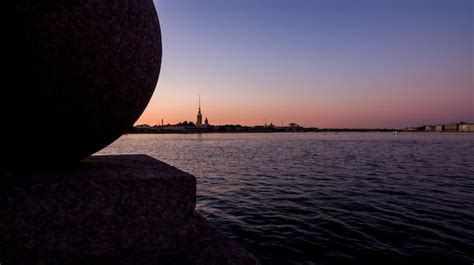 Premium Photo Spit Of Vasilyevsky Island And Peter And Paul Fortress